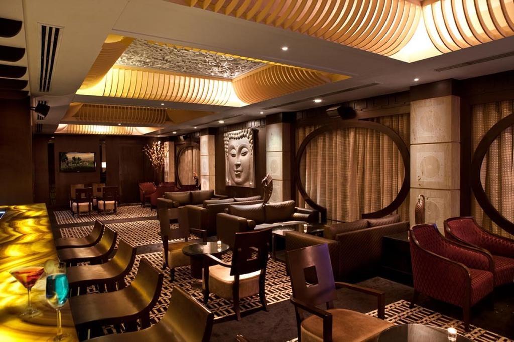 The Bristol Hotell Gurgaon Eksteriør bilde